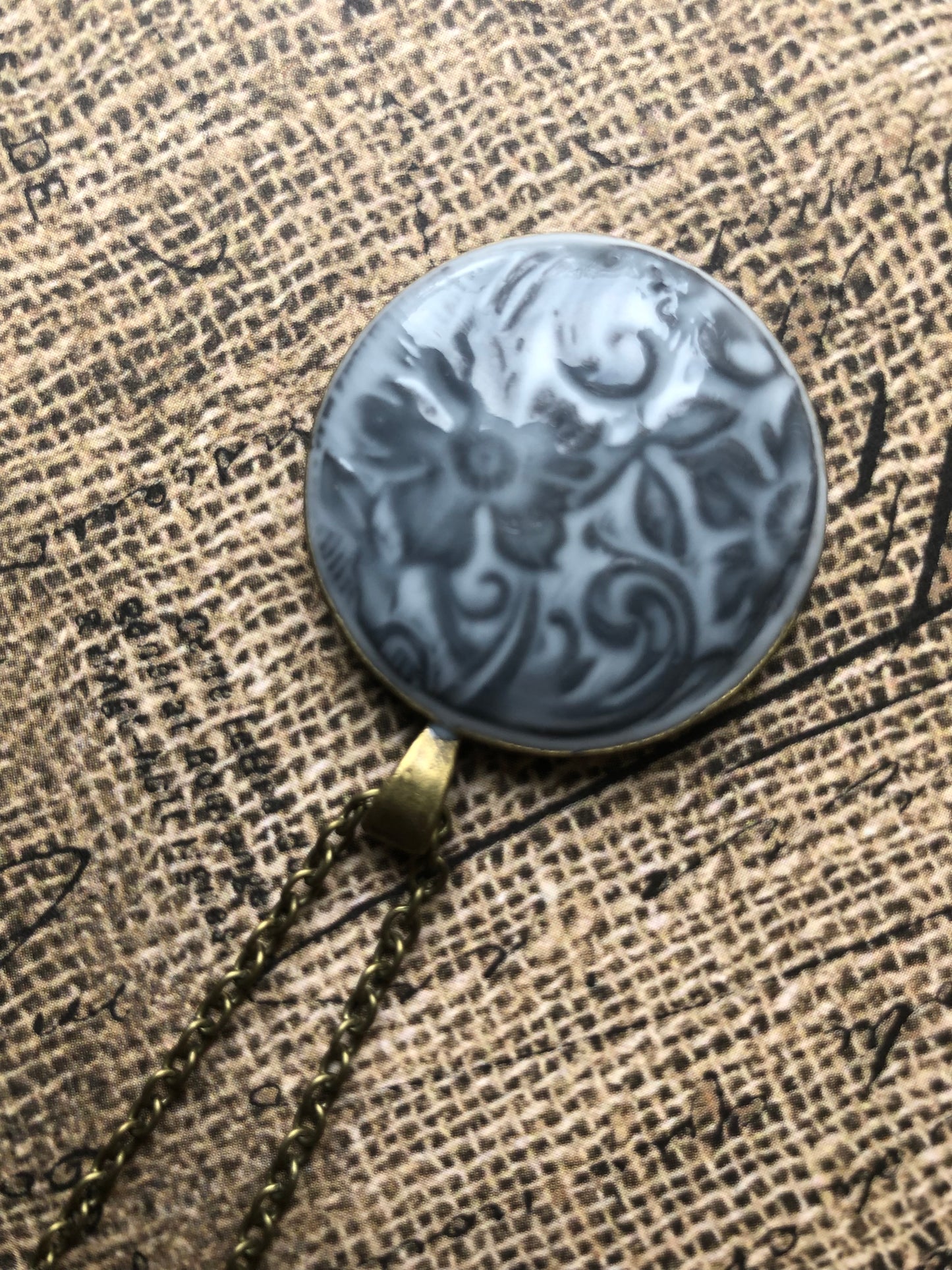 Large Filigree Floral Ceramic Style Pendant Necklace - No. 5