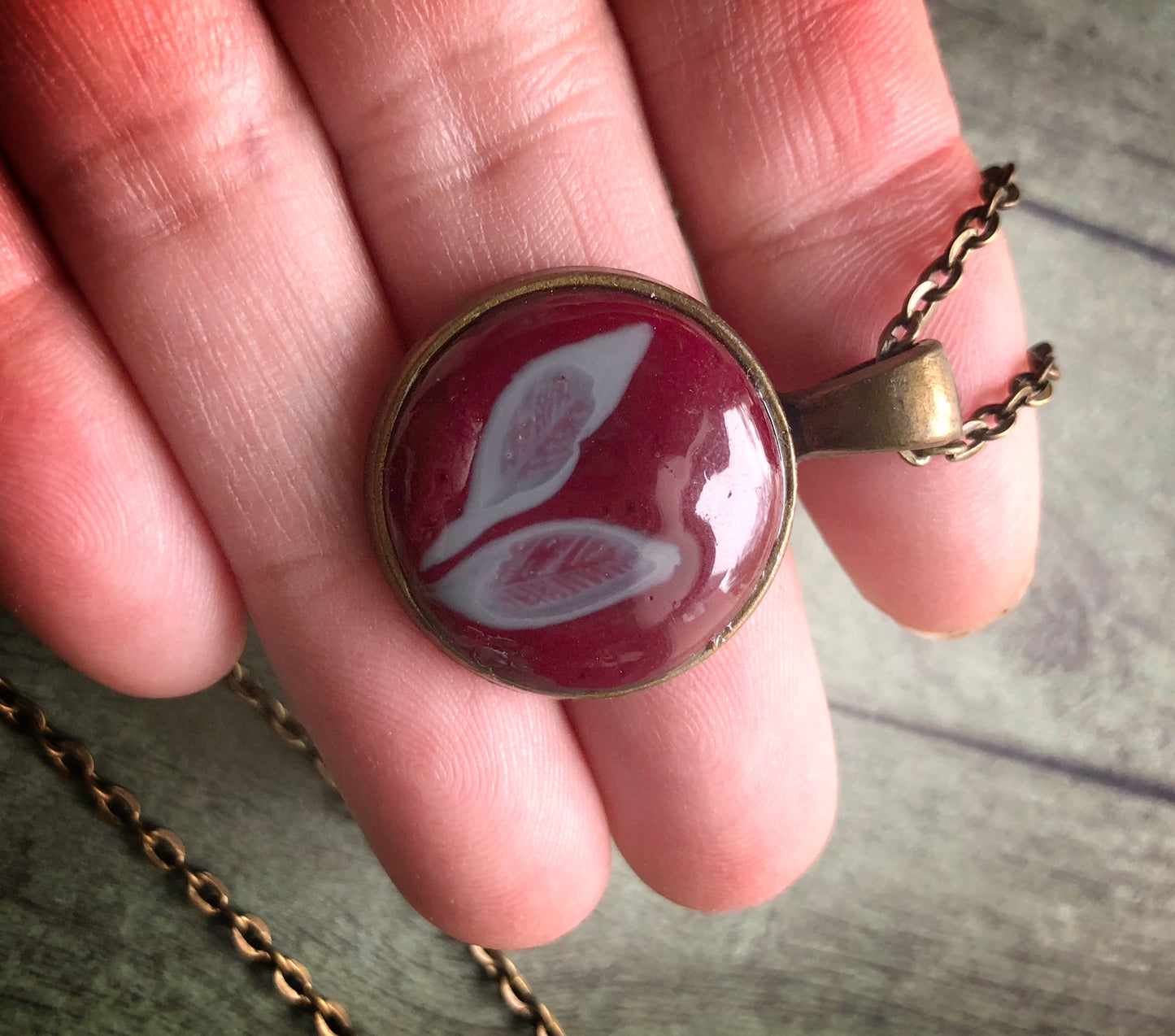 Stamped Leaf in Burgandy Clay Cabochon Pendant No.3